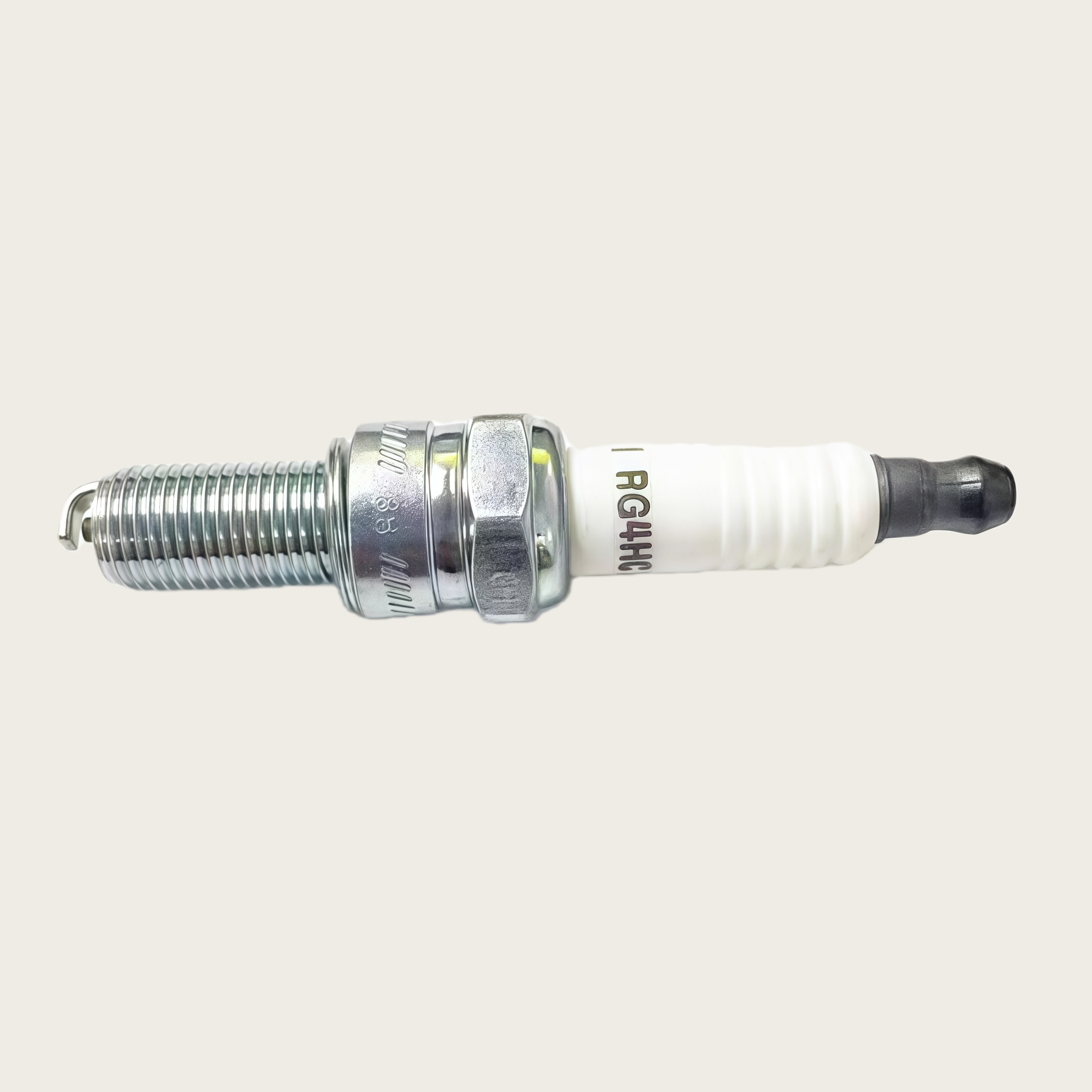 Benelli 752S BJ750GS İçin Orij - Motorcycle Spark Plug incelemesi ve fiyatı